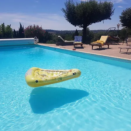 Le Repaire De L'aigle Bed & Breakfast