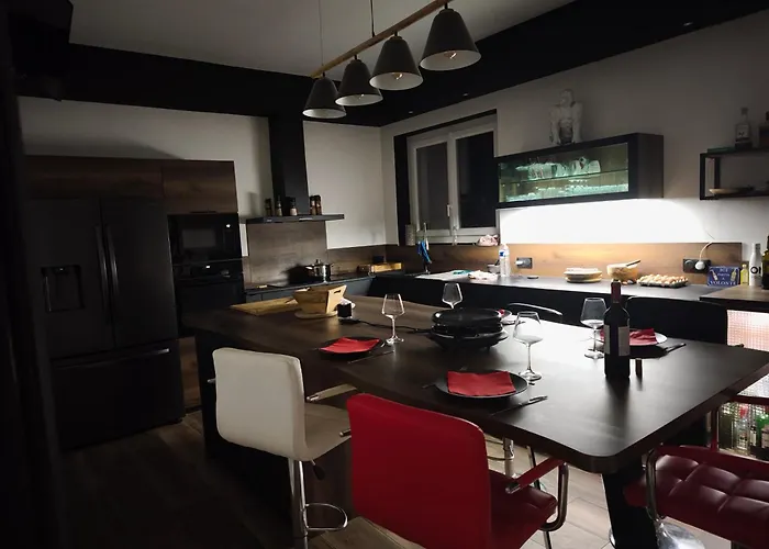 ベッド・アンド・ブレックファスト Le Repaire De L'aigle Rosieres (Tarn)